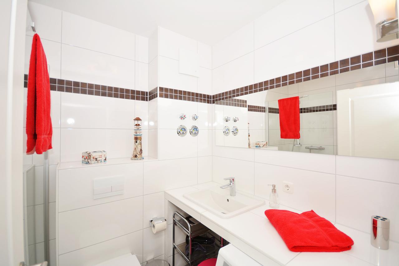 Komfort-Ferienwohnung Rosa Nr. 12 by Meer-Ferienwohnungen Sellin  Exterior foto